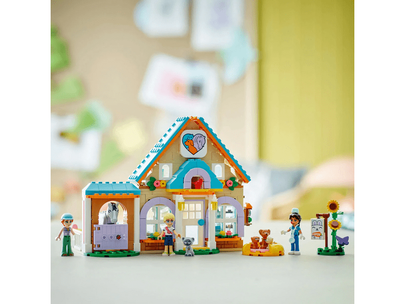 LEGO® Friends Ló- és állatkórház (42651)