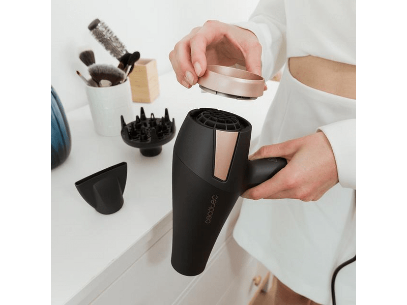 Cecotec 4201 Bamba IoniCare Elegance Hajszárító, fekete
