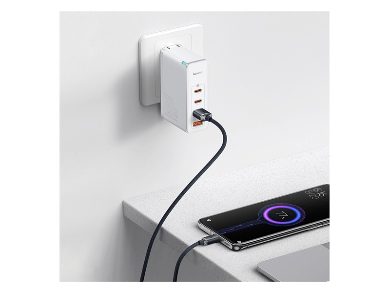 Baseus Crystal Shine USB Type-A – USB Type-C gyorstöltő adatkábel 1.2m, fekete