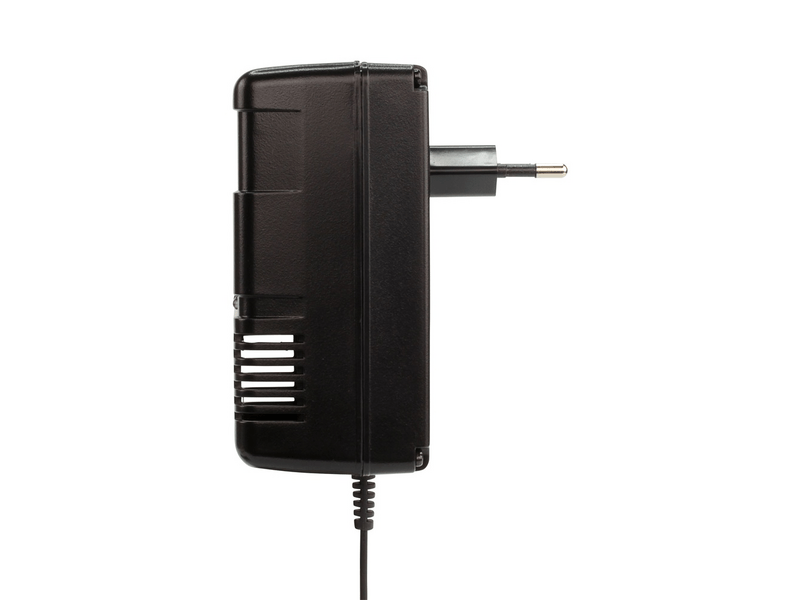 Ansmann ALCS2-24-A Ólomakku töltő automata