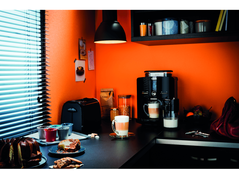 KRUPS EA829810 automata kávéfőző