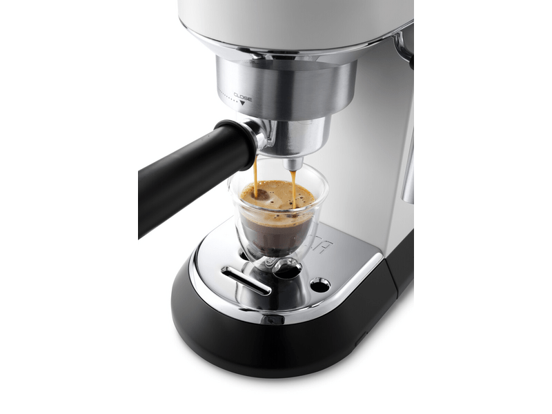 De'Longhi Dedica EC685.W manuális kávéfőző, fehér