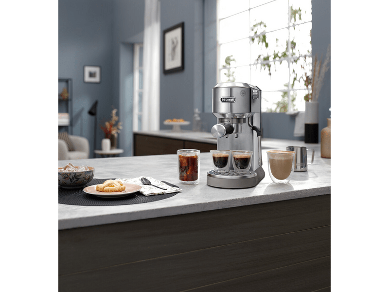 DeLonghi EC890.M Dedica Duo Manuális espresso kávéfőző