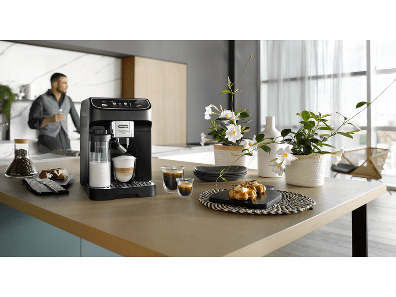 De'Longhi Magnifica Plus ECAM320.60.B automata kávéfőző