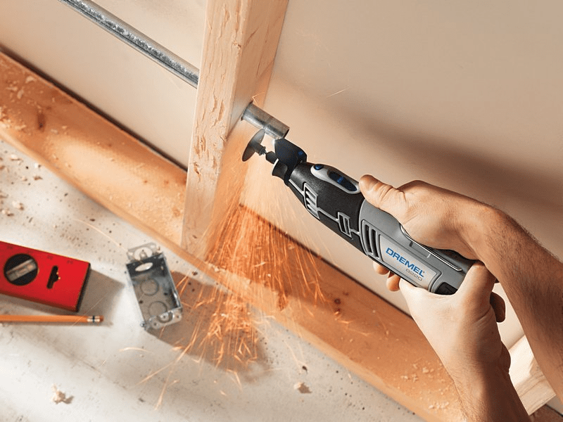 Dremel 8220-1/5 Akkus multigép