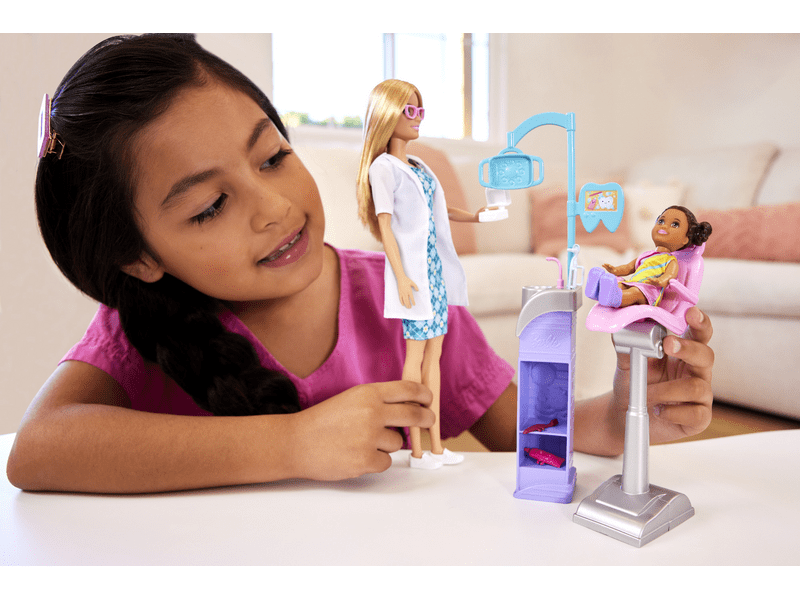 Barbie Zubar set za igru (HKT69)