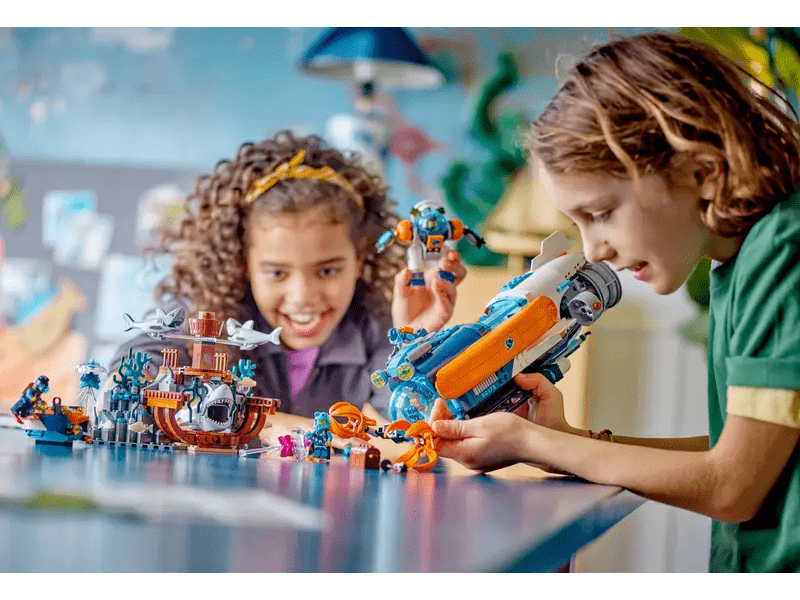 LEGO® City Mélytengeri kutató tengeralattjáró (60379)