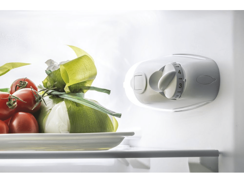 kombi hűtő. 157 (109+48) liter. fehér