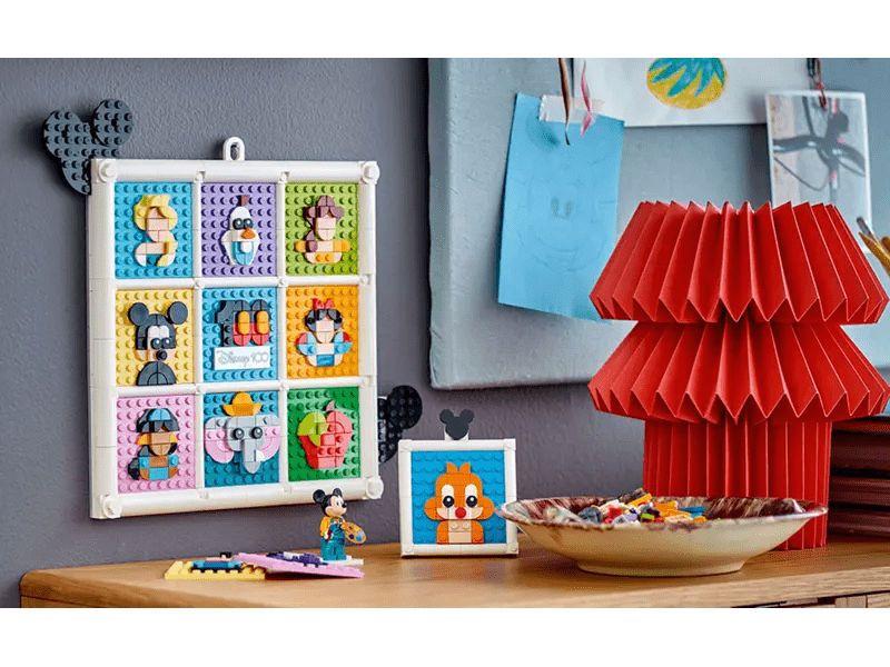 LEGO® ǀ Disney A Disney animációs ikonjainak 100 éve (43221)