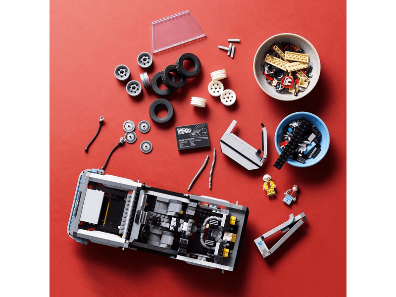 LEGO® Creator Expert Povratak u budućnost Vremenski stroj (10300)