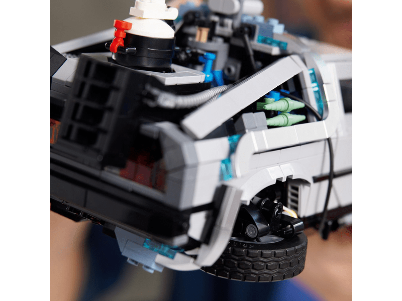 LEGO® Creator Expert Povratak u budućnost Vremenski stroj (10300)