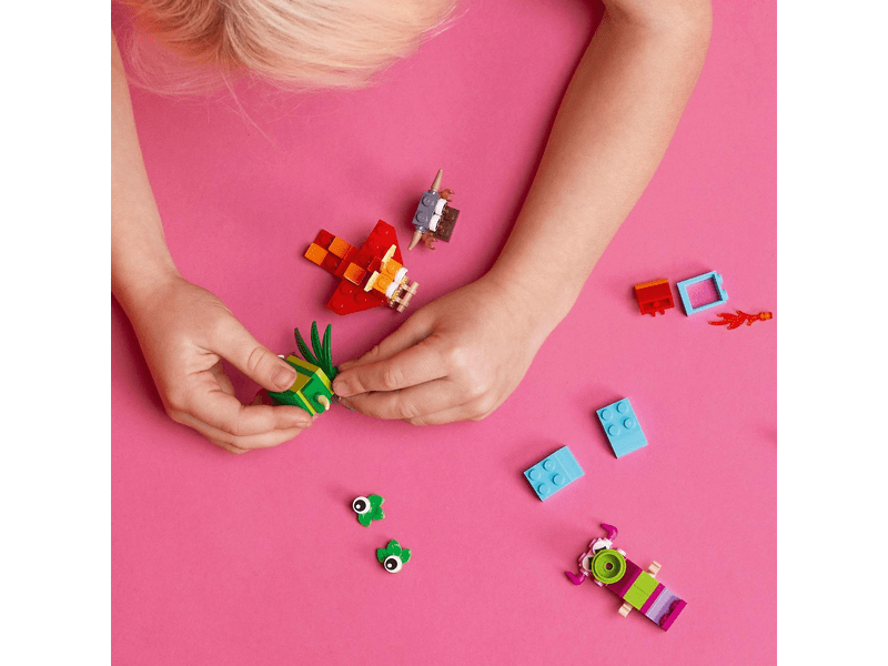 LEGO® Classic Kreativna čudovišta (11017)