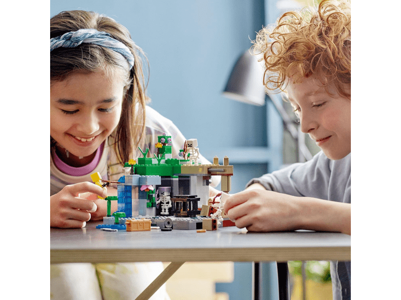 LEGO® Minecraft™ A csonthadsereg tömlöce (21189)