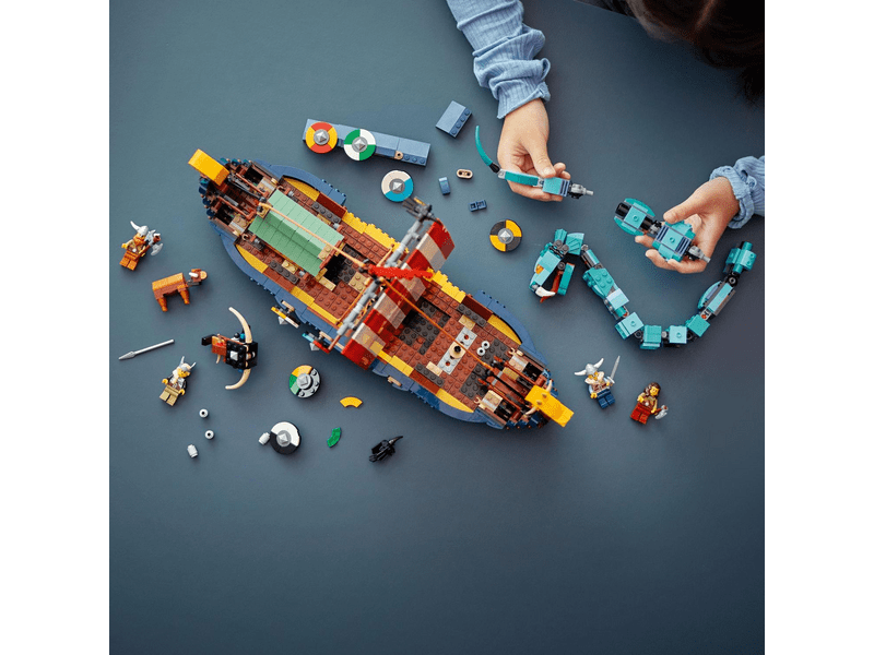 LEGO® Creator Viking hajó és a Midgard kígyó (31132)