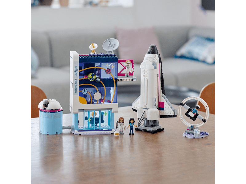 LEGO® Friends Olivia űrakadémiája (41713)
