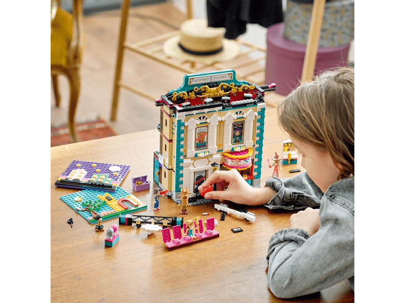 LEGO® Friends Andrea színiiskolája (41714)