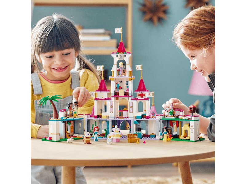 LEGO® Disney Princess™ Felülmúlhatatlan kalandkastély (43205)