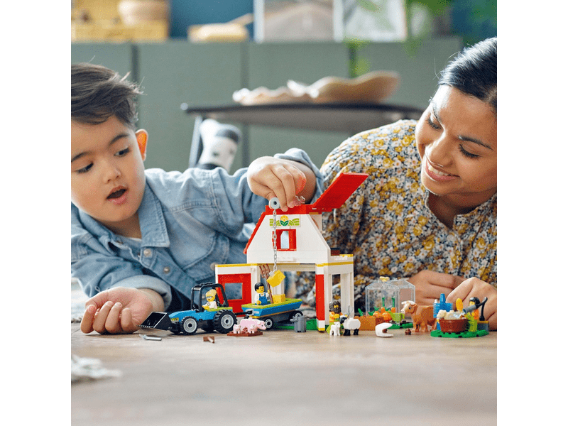 LEGO® City Farm Pajta és háziállatok (60346)