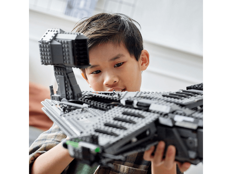 LEGO® Star Wars™ Justifier™ (75323)