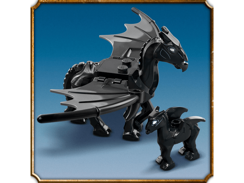 LEGO® Harry Potter™ Roxfort™ hintó és thesztrálok (76400)