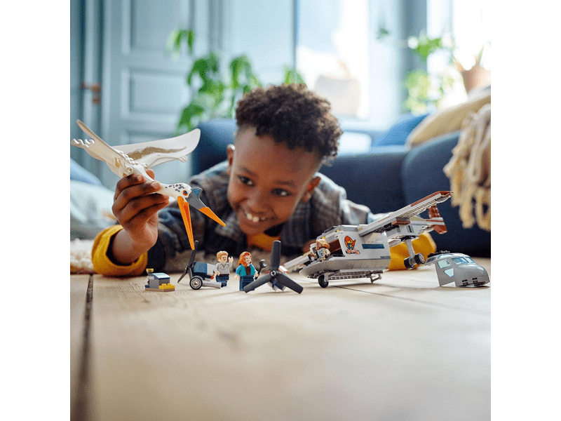 LEGO® Jurassic World™ Quetzalcoatlus: repülőgépes támadás (76947)