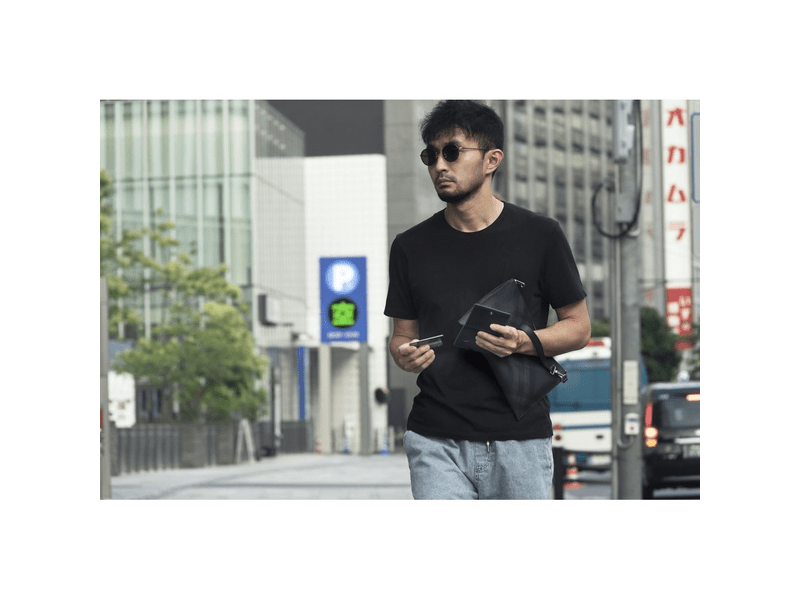 Ledlenser pénztárca/powerbank/lámpa, fekete (502315)