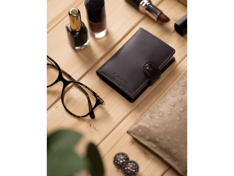 Ledlenser pénztárca/powerbank/lámpa, vörös (502399)