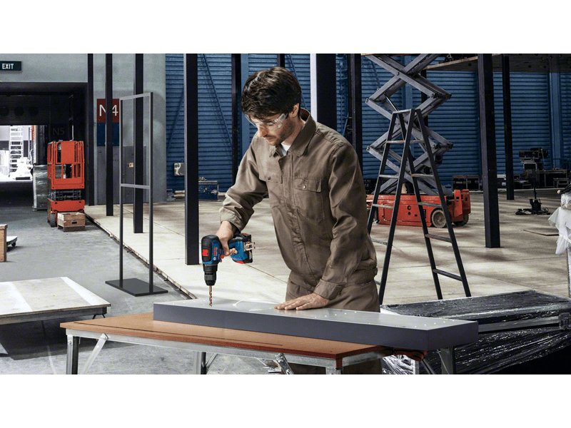 Bosch GSR 18V-50 Akkus fúrócsavarozó (06019H5002)