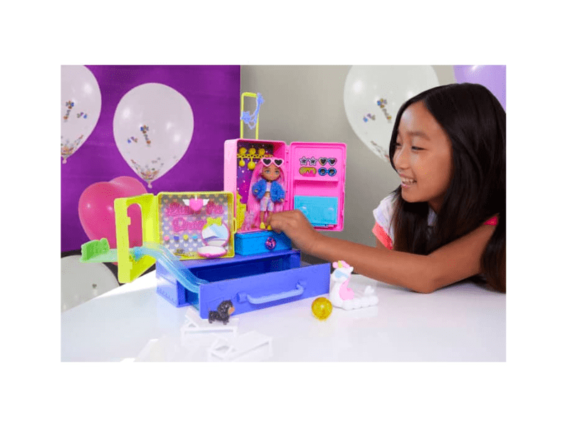 Mattel HDY91 Kiskedvenc játékbirodalom mini babával