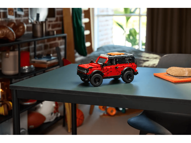 LEGO® Technic Ford Bronco® SUV (42213)