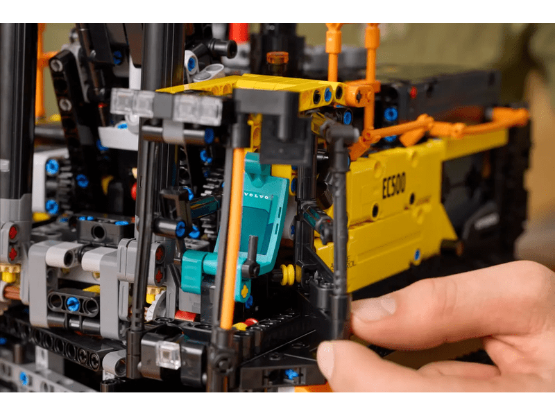 LEGO 42215