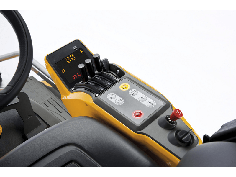 Stiga Park Pro 900 AWX 4WD frontkaszás fűnyíró traktor (2F6430931/ST2)