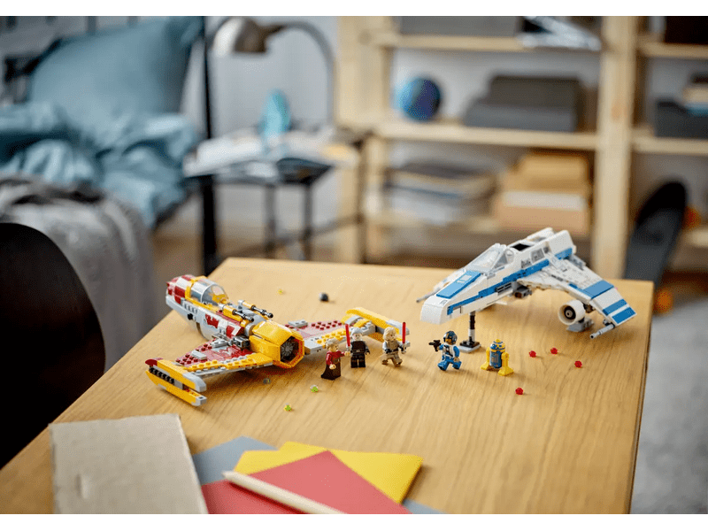 LEGO® Star Wars™ Új Köztársasági E-Wing™ vs. Shin Hati vadászgépe™ (75364)