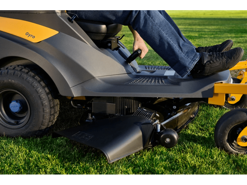 Stiga Gyro 700e helyben forduló akkus fűnyíró traktor (2F7063605/ST1)