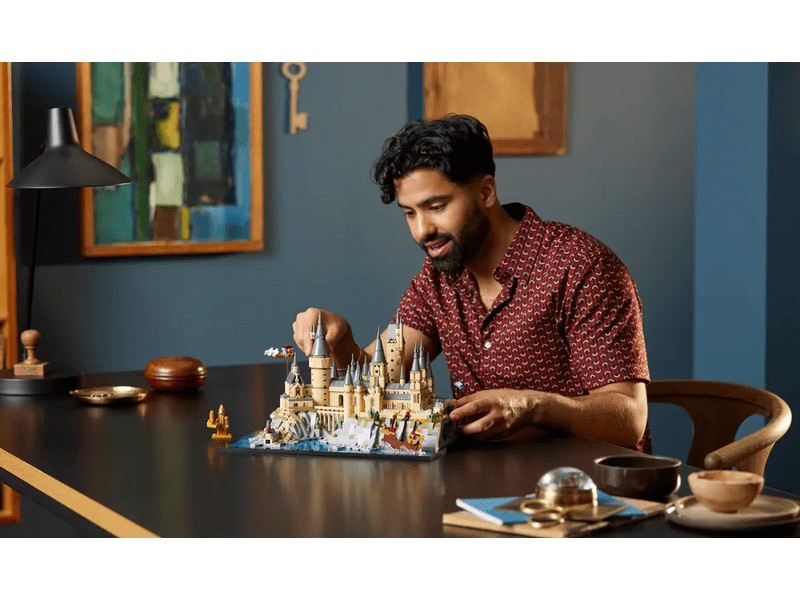 LEGO® Harry Potter™ Roxfort™ Dvorac i okolica (76419)