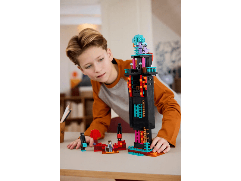 LEGO® Minecraft® Krajnji toranj (21279)