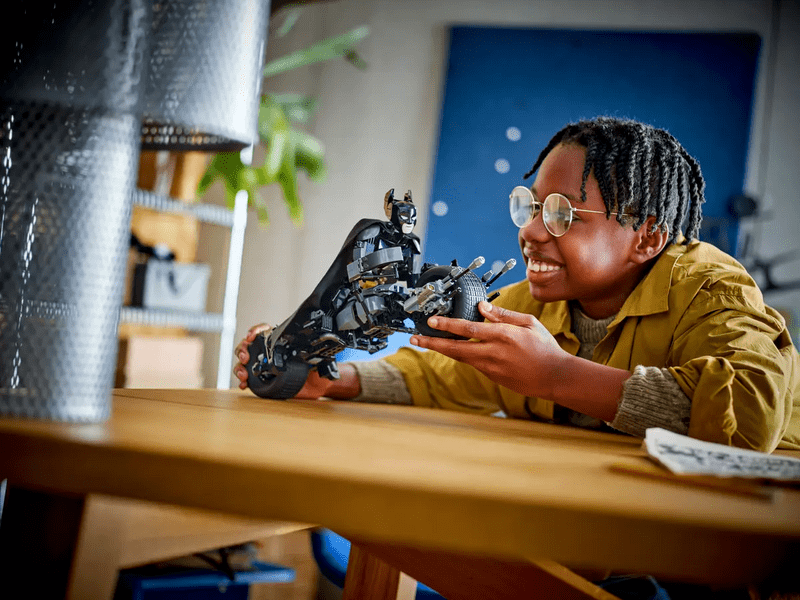 LEGO® DC Batman™: Figurica Batmana™ i Batbike (76273)