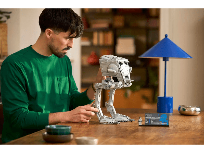 LEGO® Star Wars™ AT-ST™ Hodač (75417)