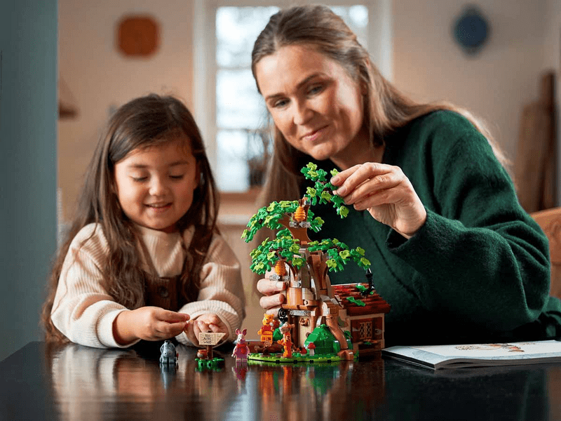 LEGO® Ideas Micimackó (21326)