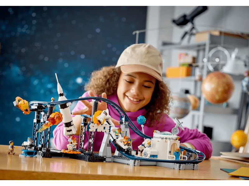 LEGO® Creator 3 az 1-ben Űrhajós hullámvasút (31142)