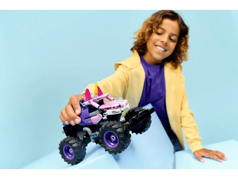 LEGO® Technic Monster Jam™ Sparkle Smash™ (42220)