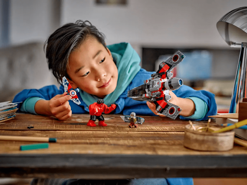 LEGO® Marvel Kapetan Amerika vs. Bitka crvenog Hulka (76292)