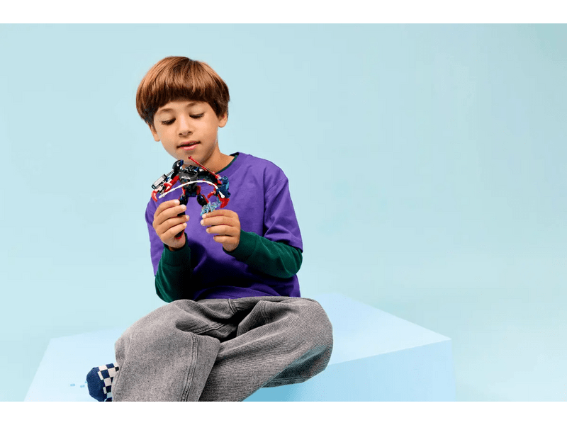 LEGO® Marvel Miles Morales robot vs. Pókember 2099 (76337)