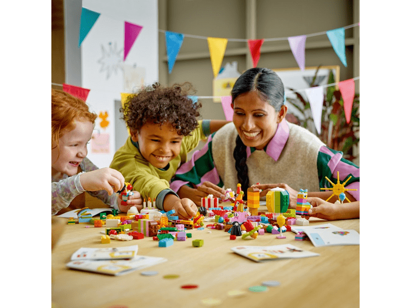 LEGO® Classic Kreatív partiszett (11029)