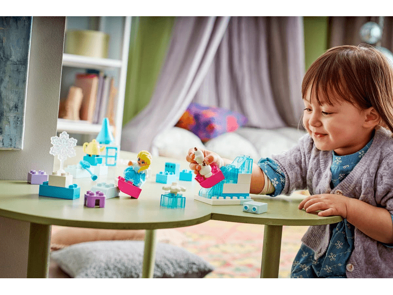 LEGO® DUPLO® Jégvarázs: kreatív doboz Elsa és Olaf figurákkal (10462)
