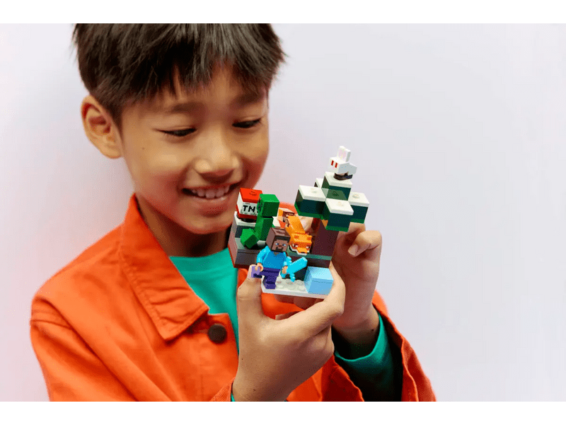 LEGO® Minecraft® Steve tajgai kalandjai (21583)