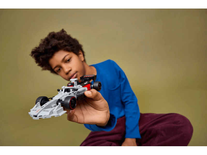 LEGO® Speed Champions Audi Revolut F1® Team R26 versenyautó (77259)