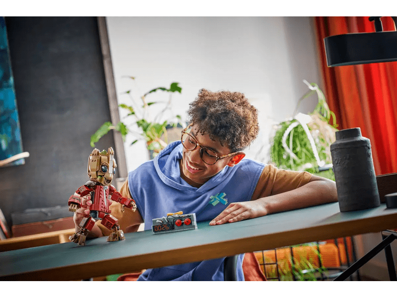 LEGO® Marvel Groot a fosztogatók egyenruhájában (76341)