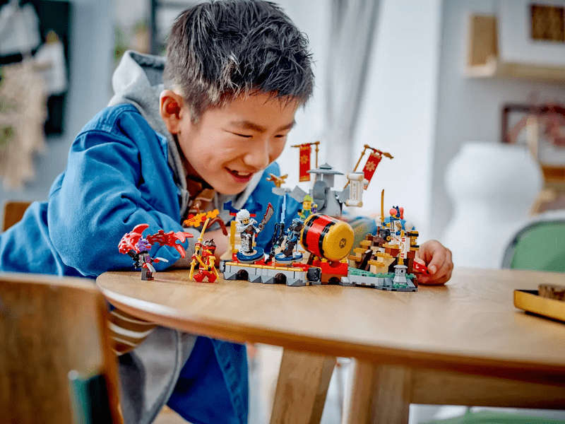 LEGO® Ninjago® Arena prvaka (71818)