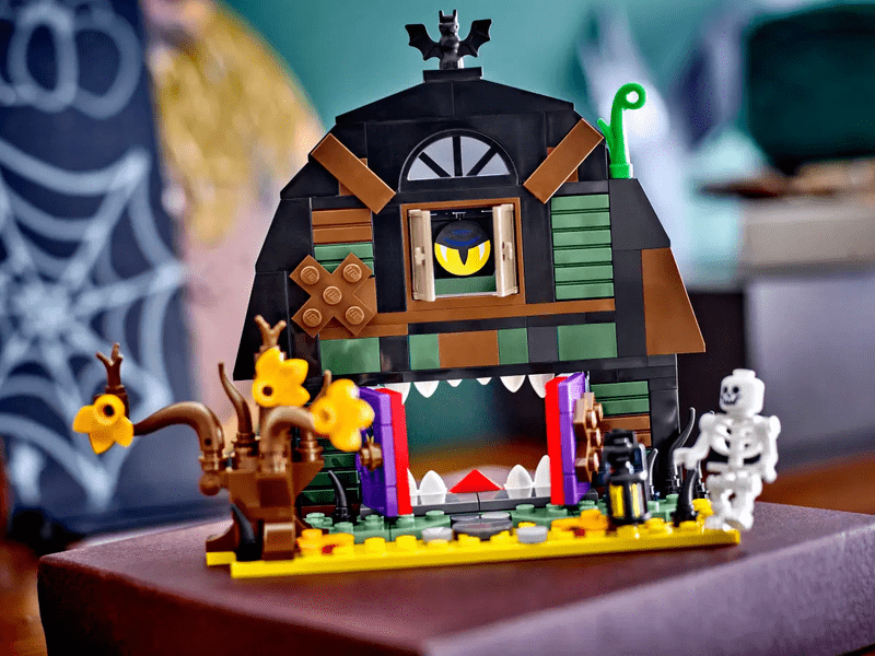 LEGO HALLOWEENI ISTÁLLÓ